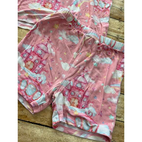 Posh Peanut Posh Castle Shorts Bamboo Pajama Set 5T - Picture 4 of 7